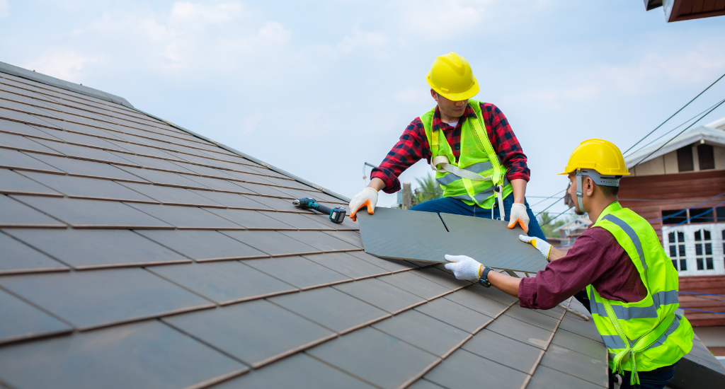 Expert commercial roofing contractor